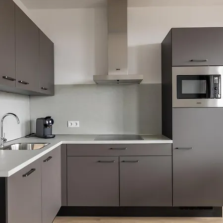 Eindhovenseweg Appartement *